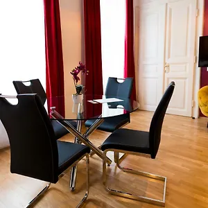 Apartment Premium Maria Theresia, Vienna